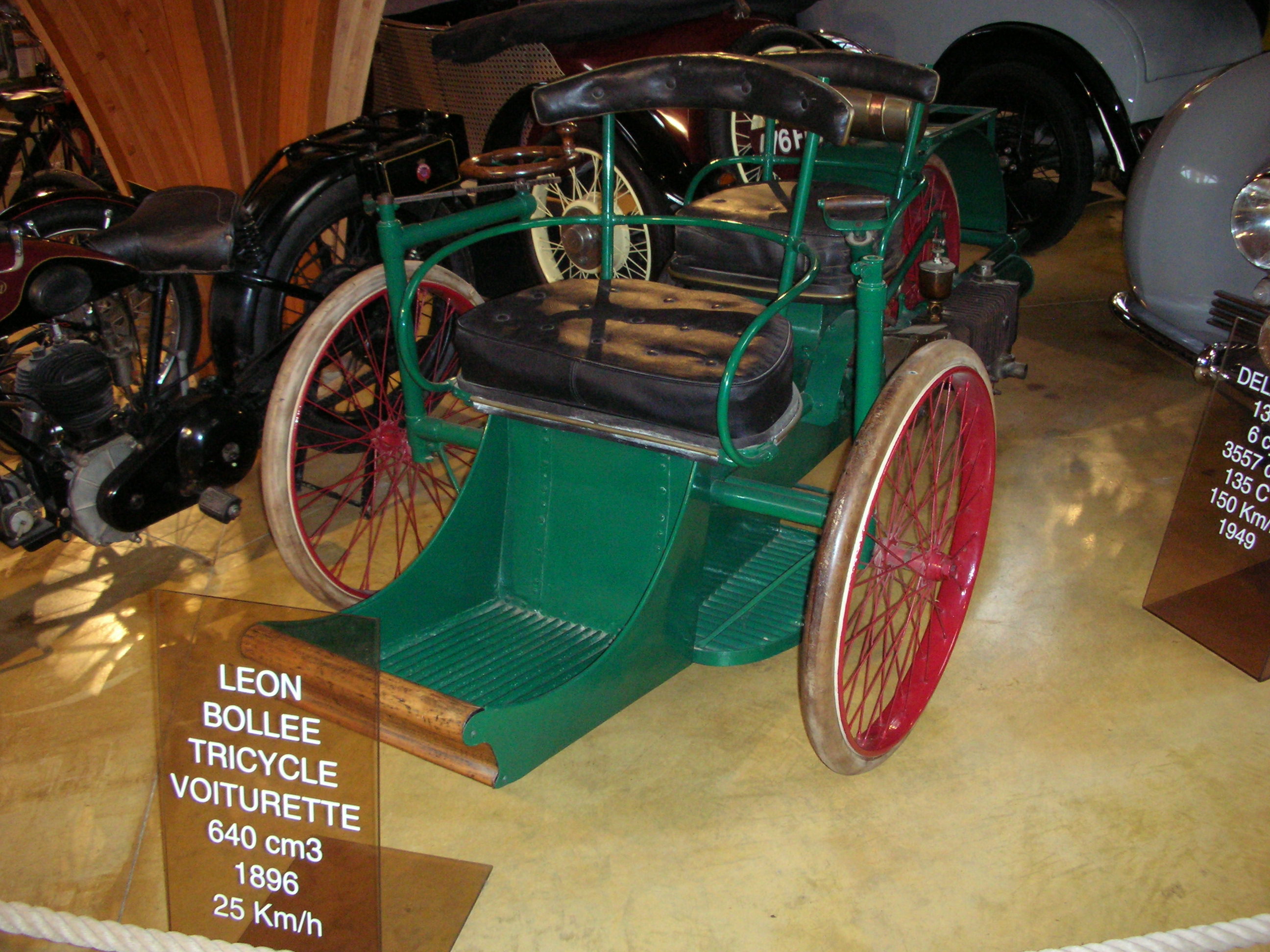 Manoir de l'Automobile de Lohéac (75)