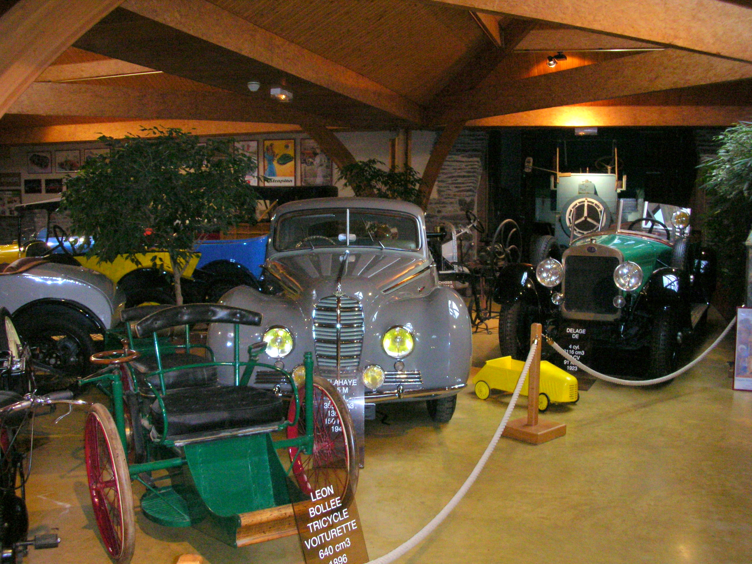 Manoir de l'Automobile de Lohéac (85)